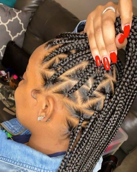 triangle parts box braids